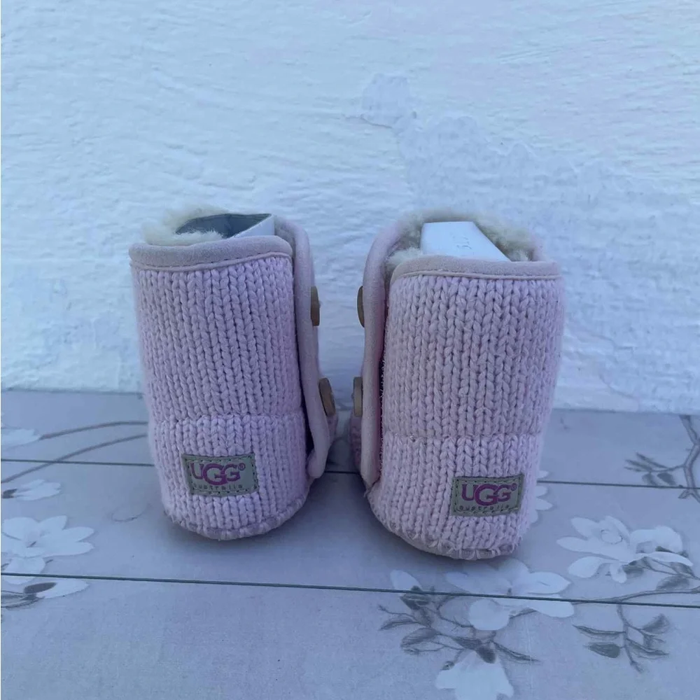 UGG Light Pink Knit Baby Booties